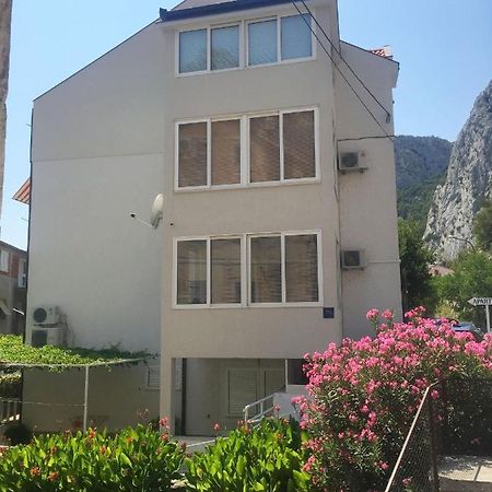 Apartment Mate Omis Luaran gambar
